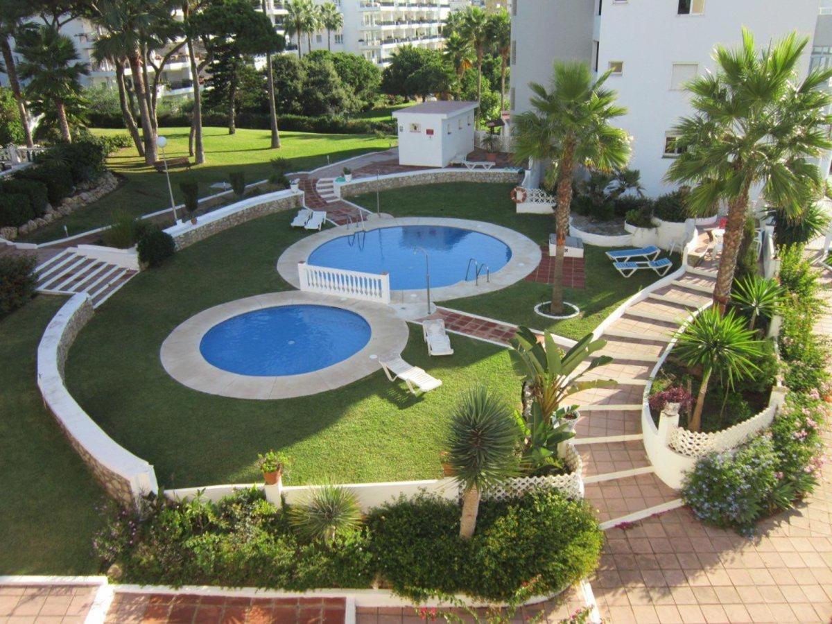 Beachfront Apartment In Calahonda MIJAS COSTA Kültér fotó